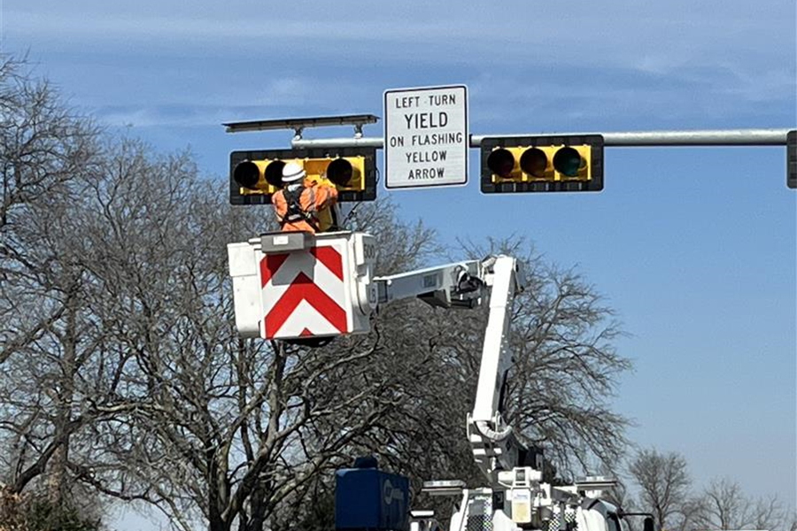 Signal repair crew